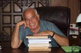 El escritor cubano José Prats Sariol