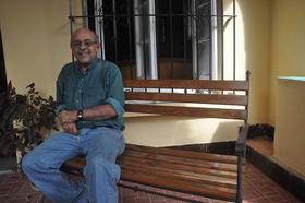 El académico cubano Rafael Hernández. (Foto: Rui Ferreira.)