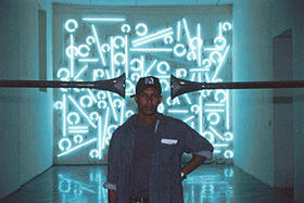 Never Mind (2000), instalación de Luis Gómez en la Bienal de La Habana de 2001