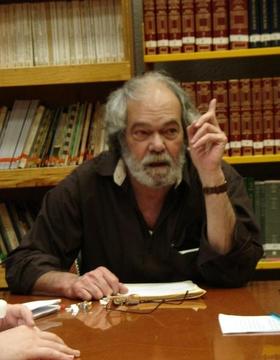 El escritor Félix Luis Viera