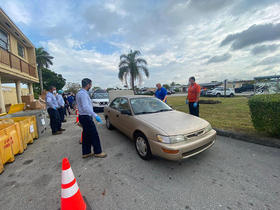 Entrega de alimentos gratis en Miami