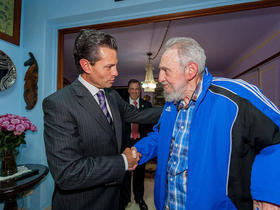 Fidel Castro y Enrique Peña Nieto