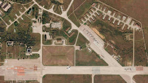 Dislocación del 43º Regimiento Aéreo de Asalto Naval, base aérea de Saky, Crimea, Ucrania. (Antes del ataque)