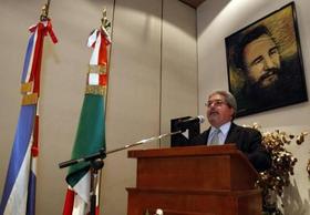 Manuel Aguilera de la Paz, quien fuera embajador de Cuba en México durante cinco años, hasta octubre de 2012, en un acto de apoyo al régimen cubano en 2011
