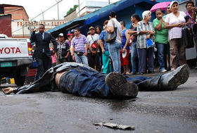 La violencia callejera continúa sin freno en Venezuela