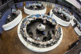 Vista desde arriba de la bolsa de Fráncfort (Alemania), el pasado viernes. EFE 