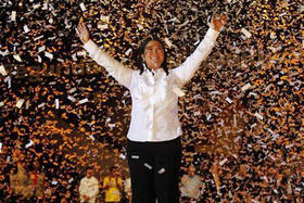 Keiko Fujimori durante el fin de campaña en Lima, el 2 de junio de 2011. Keiko Fujimori durante el fin de campaña en Lima, el 2 de junio de 2011