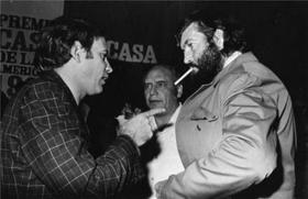 Manuel Pereira con Julio Cortázar. Manuel Pereira con Julio Cortázar.