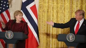 El presidente de Estados Unidos, Donald Trump, y la primera ministra de Noruega, Erna Solberg