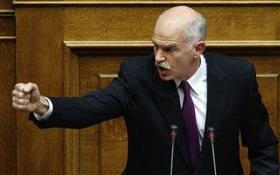 El primer ministro Georgios Papandreu en el Parlamento de Grecia, en esta imagen del 10 de mayo