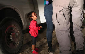 La foto de esta niña hondureña se ha convertido en un símbolo de los menores inmigrantes indocumentados en Estados Unidos