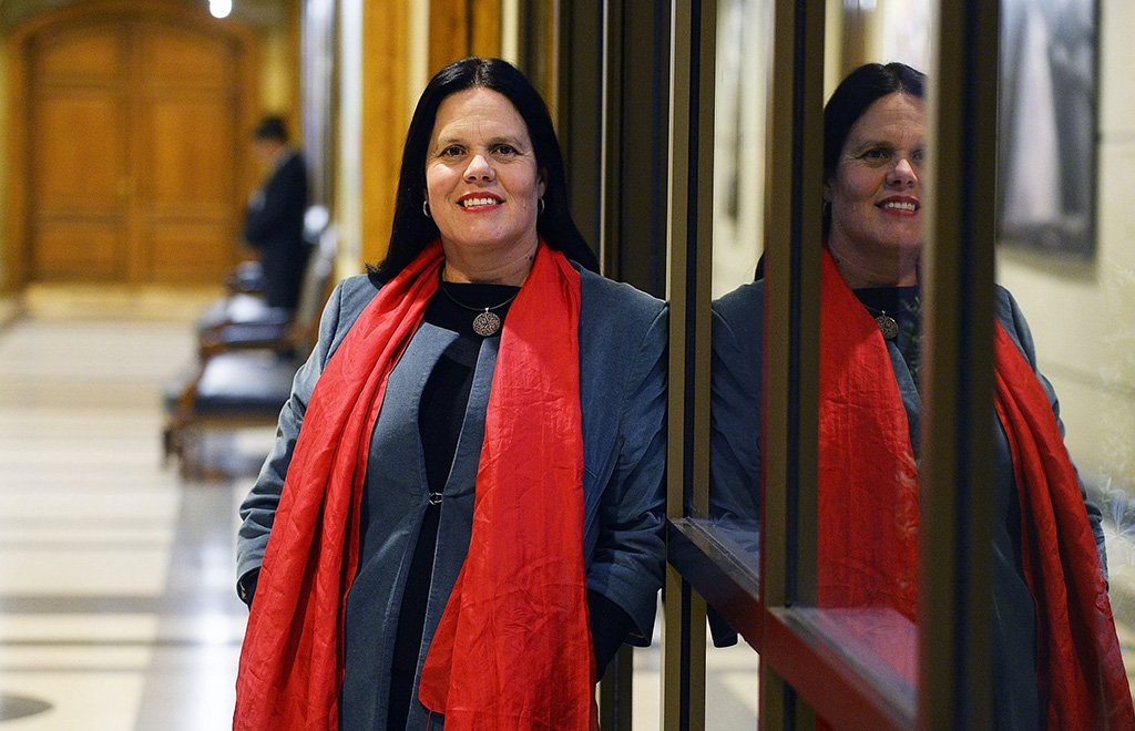 La socialista Maya Fernández, nieta de Allende criada en Cuba, asumirá el  Ministerio de Defensa de Chile - Noticias - Internacional - Cuba Encuentro