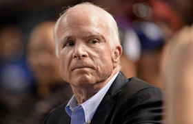 El senador estadounidense John McCain