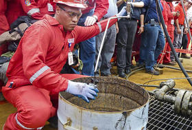 En aprietos la industria petrolera venezolana