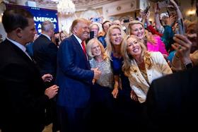 Donald Trump y sus partidarios. Donald Trump y sus partidarios