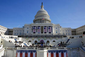 Podio frente al Capitolio en Washington, donde será juramentado Donald Trump como presidente. Foto tomada el 15 de enero del 2017