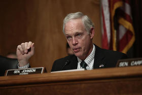 El senador Ron Johnson