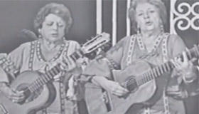 Las Hermanas Martí, “Mares y Arenas”
