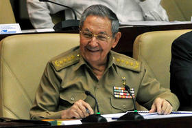 Raúl Castro preside la última sesión del año del parlamento cubano