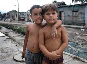 Niños en Batabanó, un poblado en la costa sur de la provincia Habana