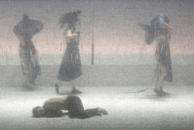 La democrazia in America, adaptación teatral de la obra de Tocqueville por Romeo Castellucci