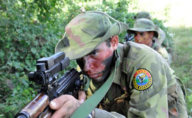 Participante en el ejercicio militar Bastión 2016