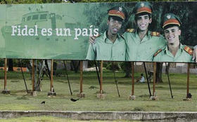 Cartel de propaganda revolucionaria en La Habana