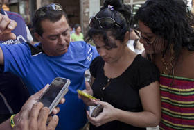Teléfonos celulares en Cuba