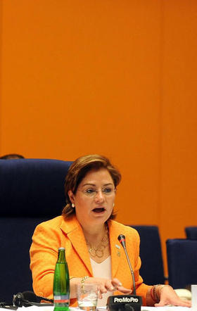 Patricia Espinoza, secretaria de Relaciones Exteriores de México, durante la cumbre UE-Grupo de Río, el 13 de mayo de 2009, en Praga. (AFP)