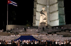 Plaza de la Revolución, con el monumento a José Martí, durante el acto de despedida a Fidel Castro