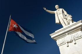Un grupo de demócratas cubanos están trabajando en constituir un Parlamento Cubano (ParlaCuba), por medio de Internet