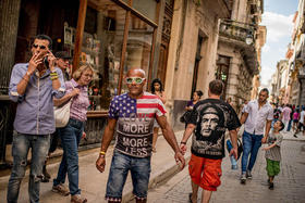 Escena callejera cubana