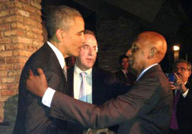El opositor cubano Guillermo Fariñas junto al presidente de Estados Unidos, Barack Obama. El opositor cubano Guillermo Fariñas junto al presidente de Estados Unidos, Barack Obama