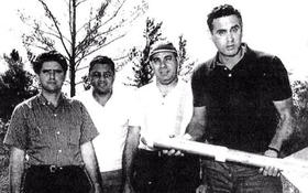 De izquierda a derecha, Tony Cuesta, Herminio Díaz, Ramón Font y Armando Romero, poco antes de la incursión por Monte Barreto. De izquierda a derecha, Tony Cuesta, Herminio Díaz, Ramón Font y Armando Romero, poco antes de la incursión por Monte Barreto