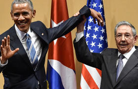 Barack Obama y Raúl Castro