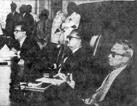 El juez Urrutia (centro) preside el juicio de la causa
