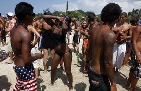 Participantes en el Festival Rotilla, la gran fiesta rave de Cuba