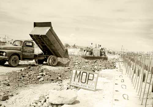 07_Construyendo Malecón 07_Construyendo Malecón