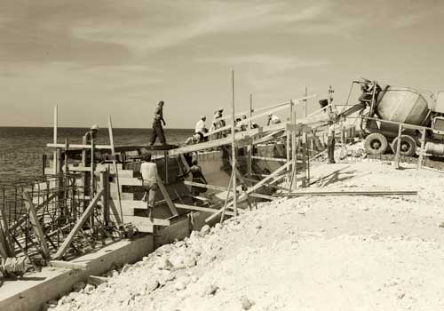 22_Construyendo Malecón