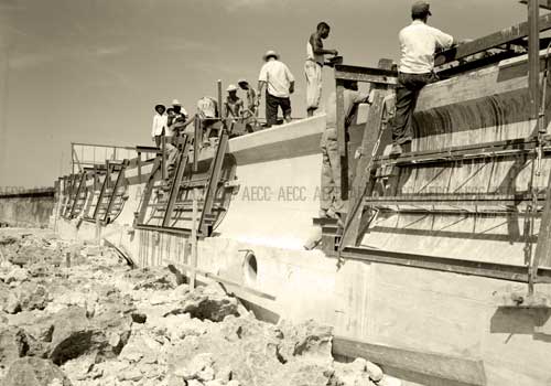 31_Construyendo Malecón