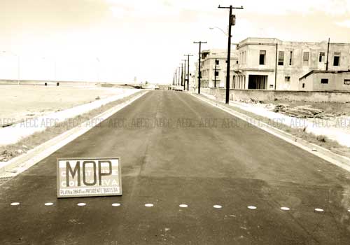 42_Construyendo Malecón