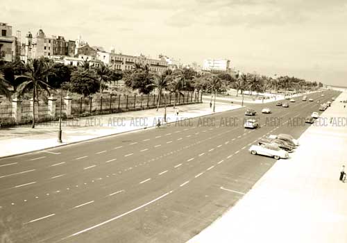 51_Construyendo Malecón 51_Construyendo Malecón