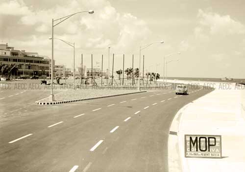 53_Construyendo Malecón 53_Construyendo Malecón