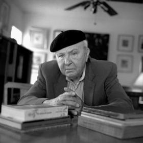 Lorenzo García Vega.